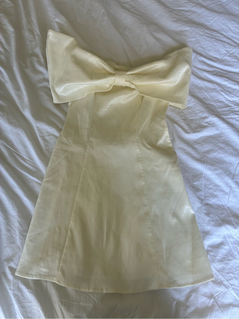 Strapless Bow Front Mini Dress in white